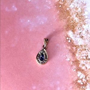 10k Tanzanite & Diamond Yellow Gold Pear Shaped Bezel Halo Vintage Pendant